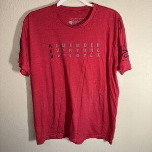 Grunt Style Men’s T-Shirt Red Remember Everyone Deployed
